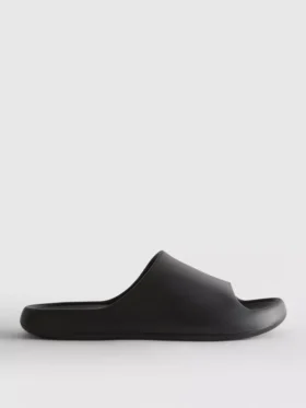 Støbte pool-sandaler