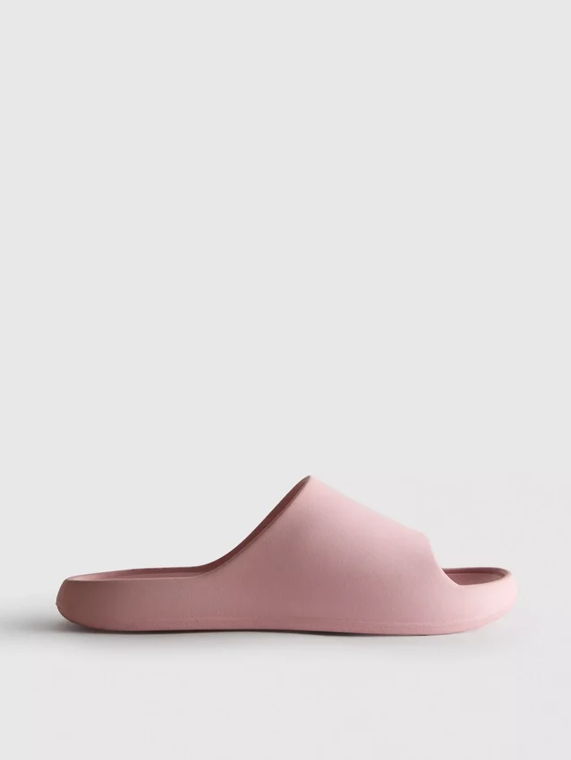 Støbte pool-sandaler