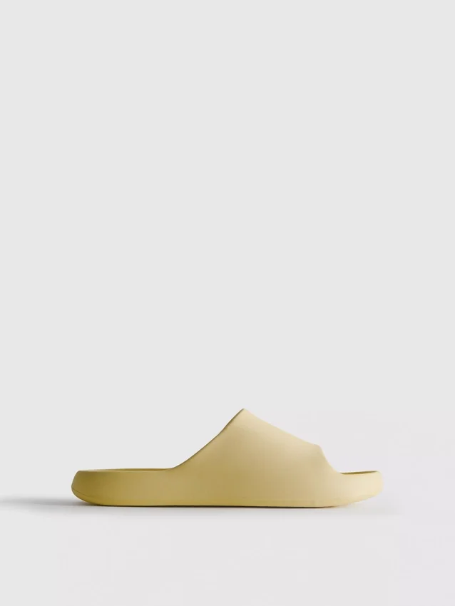Støbte pool-sandaler