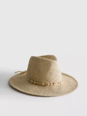 Strandhat med stråkant