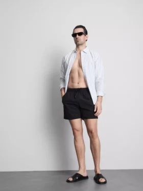 Strandshorts med struktur