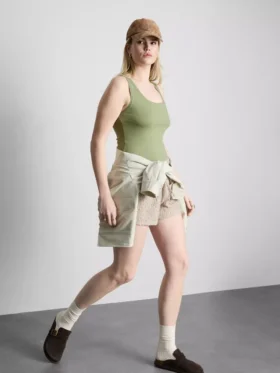 Stretch-tanktop med højt bomuldsindhold