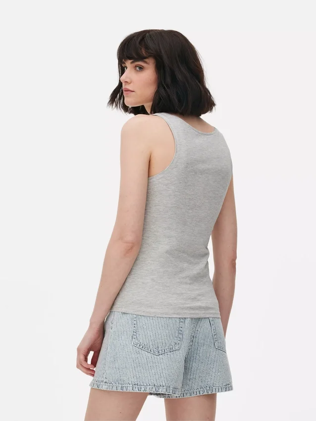Stretch-tanktop med rund halsudskæring