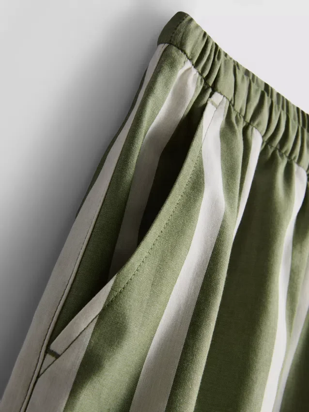 Stribede shorts i bomuldspoplin