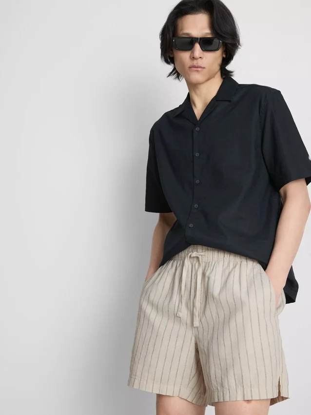 Stribede shorts i linneblanding