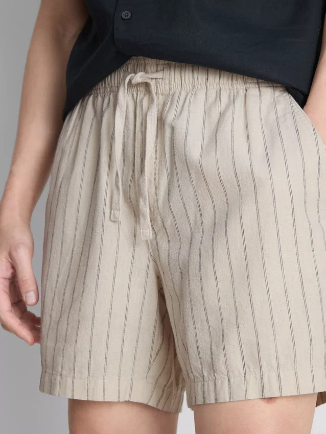 Stribede shorts i linneblanding