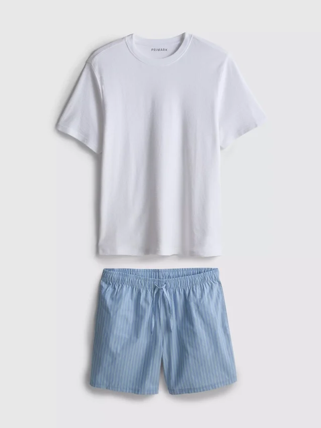 Stribet pyjamassæt med korte Shorts