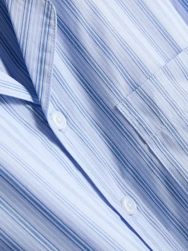 Stribet pyjamassæt med lange ærmer
