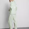 Stribet pyjamasser i bomuld i boyfriend-stil