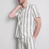Stribet pyjamasskjorte