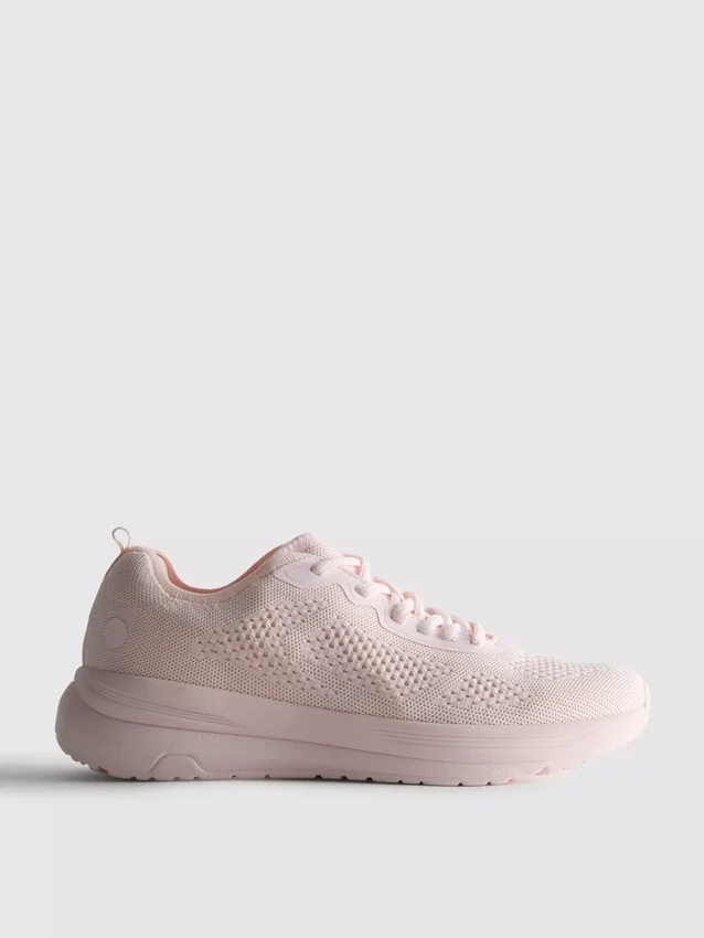 Strikkede sneakers med snørebånd