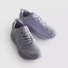 Strikkede sneakers med snørebånd