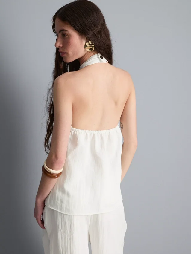 Struktureret halterneck-top med knapper