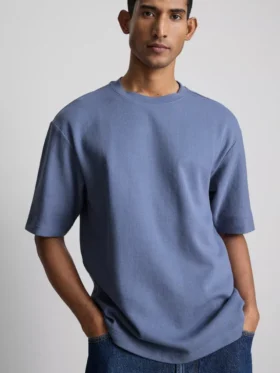 Struktureret, kasseformet T-shirt