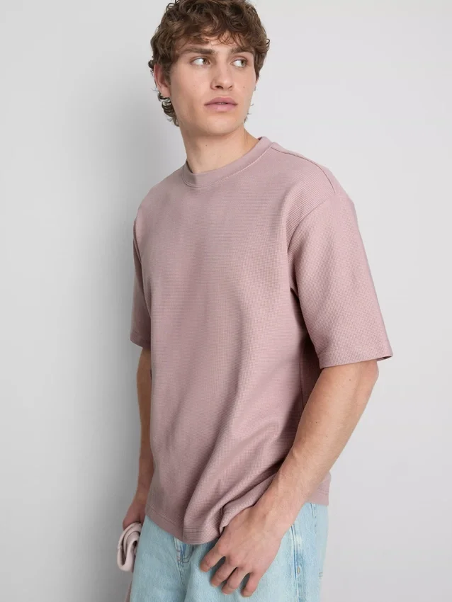Struktureret, kasseformet T-shirt
