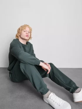 Sweatpants med opsmøg