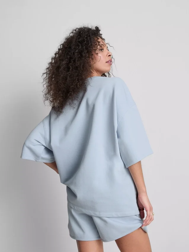 Sweatshirt med drop-sleeves i bomuldsrig NYC-stil