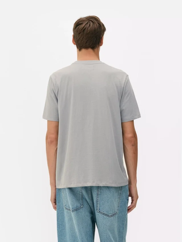 T-shirt med almindelig pasform