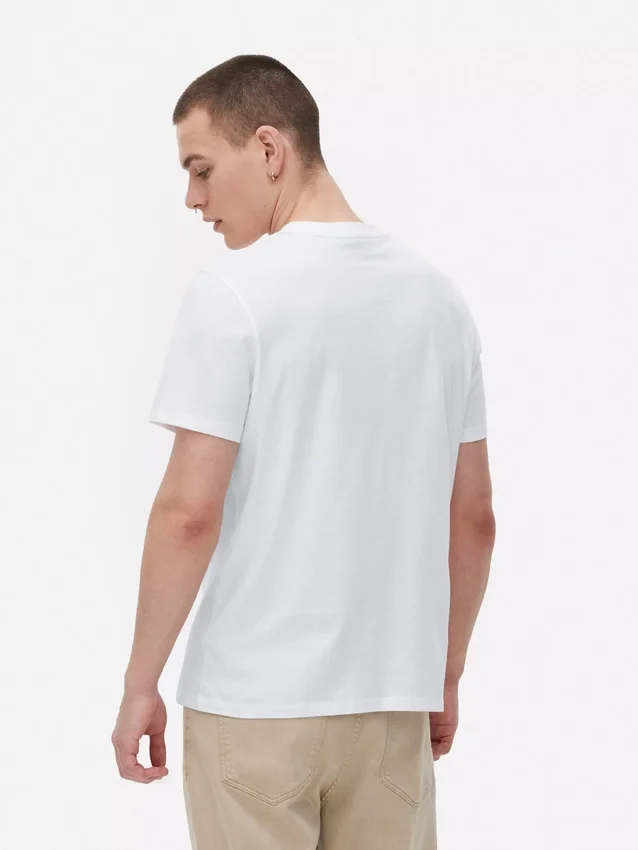 T-shirt med almindelig pasform