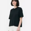 T-shirt med boxy pasform