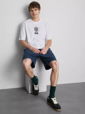 T-shirt med Englands våbenskjold