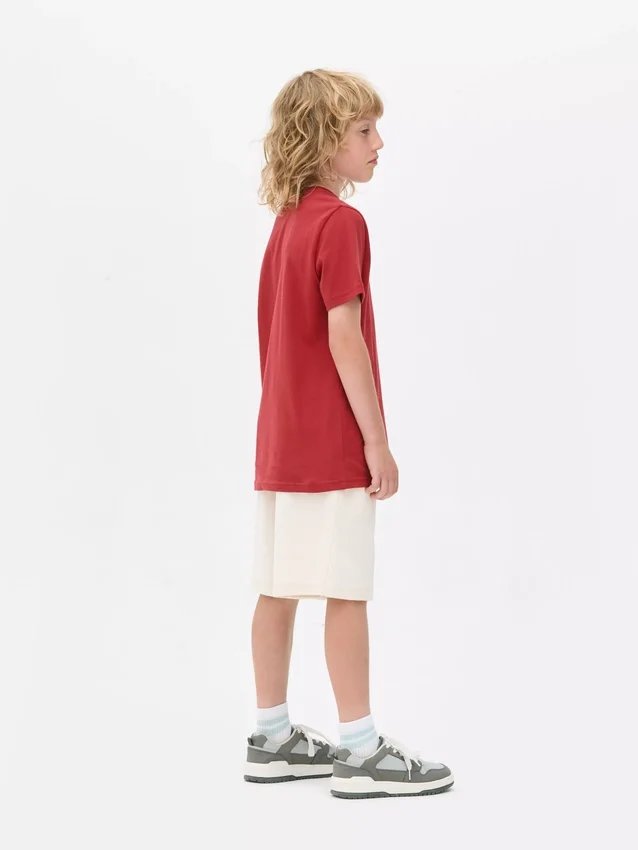 T-shirt med grafisk print