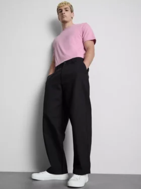 T-shirt med kort ærme i regular fit-stil