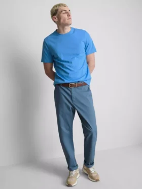 T-shirt med kort ærme i regular fit-stil