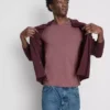 T-shirt med kort ærme i regular fit-stil