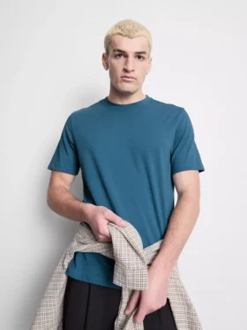 T-shirt med kort ærme i regular fit-stil