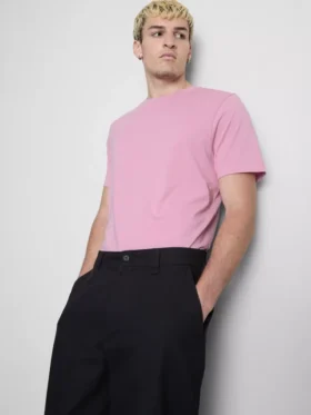 T-shirt med kort ærme i regular fit-stil