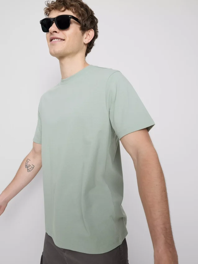 T-shirt med kort ærme i regular fit-stil