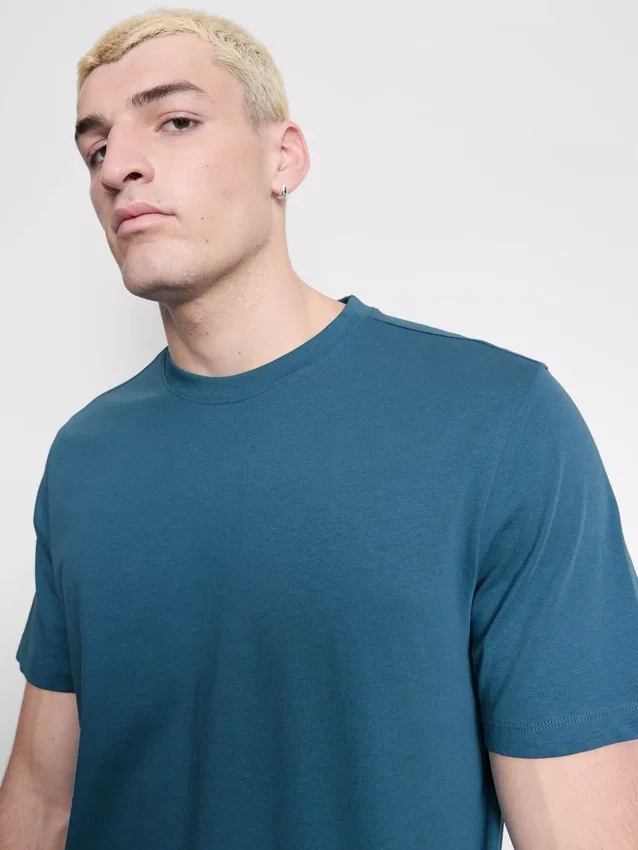 T-shirt med kort ærme i regular fit-stil