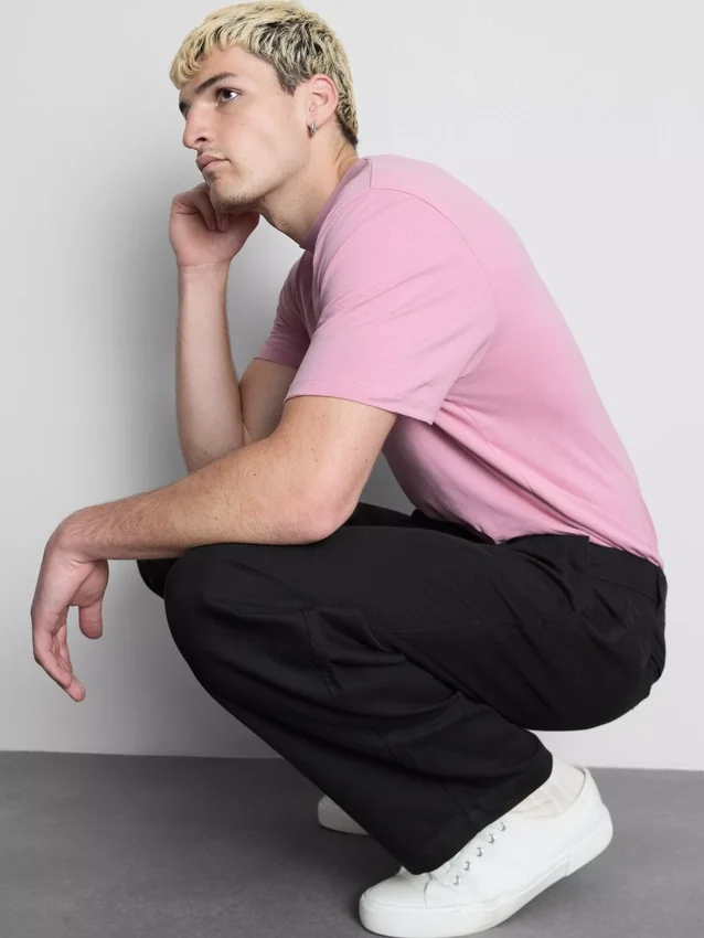 T-shirt med kort ærme i regular fit-stil