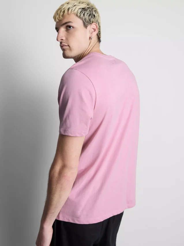 T-shirt med kort ærme i regular fit-stil