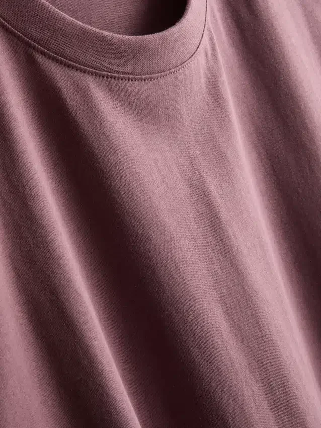 T-shirt med kort ærme i regular fit-stil