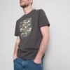 T-shirt med Mount Everest-grafik