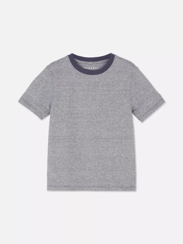 T-shirt med nålestriber