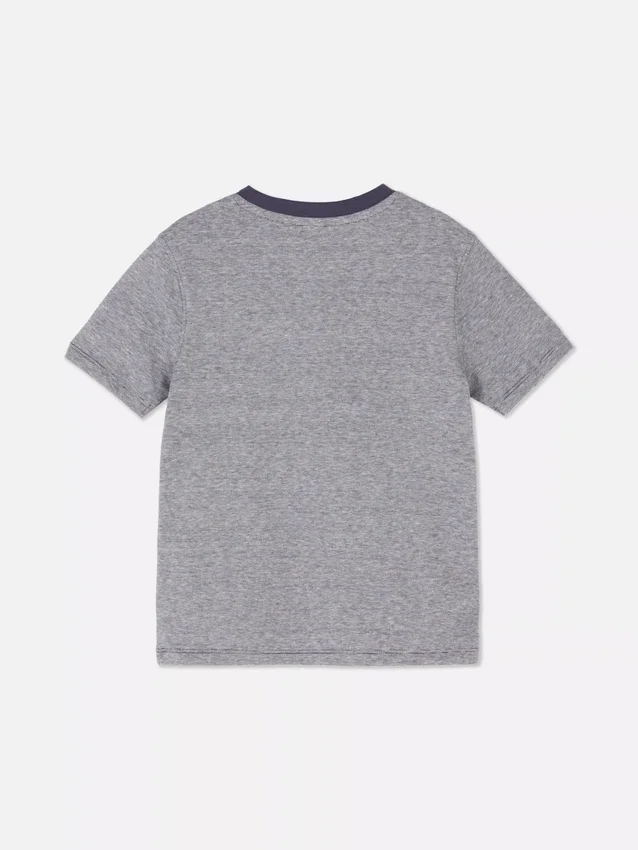 T-shirt med nålestriber