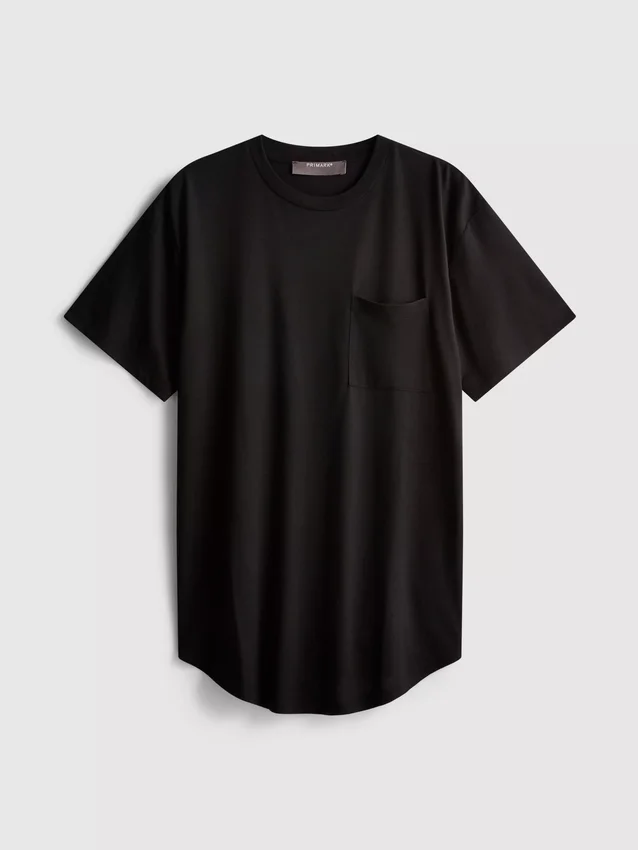 T-shirt med påsyet lomme og lang pasform