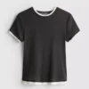 T-shirt med rund hals og dobbelt lag