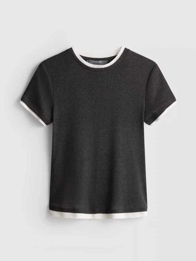 T-shirt med rund hals og dobbelt lag