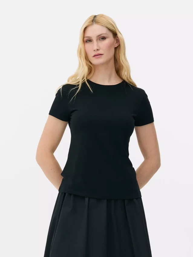 T-shirt med rund hals og stretch