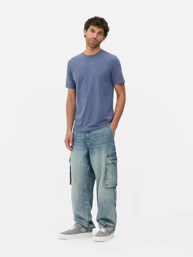 T-shirt med tætsiddende pasform og stretch
