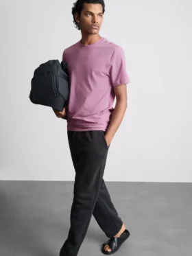 T-shirt med tætsiddende pasform og stretch