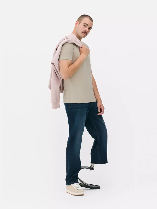 T-shirt med tætsiddende pasform og stretch