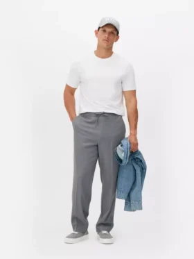 T-shirt med tætsiddende pasform og stretch