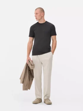 T-shirt med tætsiddende pasform og stretch