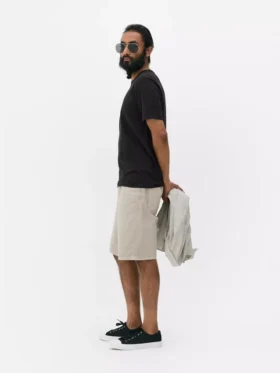 T-shirt med tætsiddende pasform og stretch