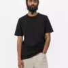 T-shirt med tætsiddende pasform og stretch